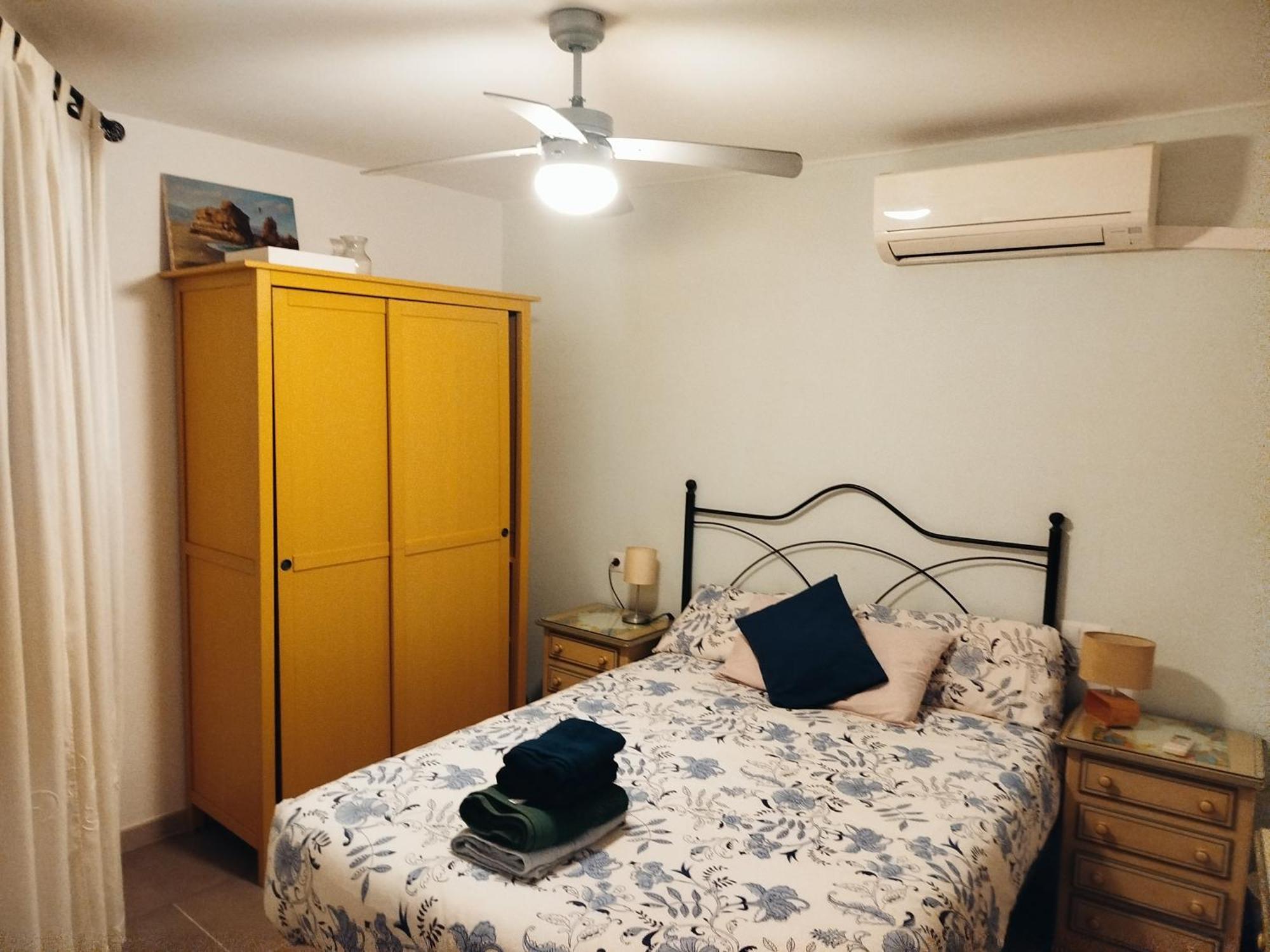 Apartamentos Malaga Centro Hernan Ruiz De 4 A 8 Personas Exterior foto